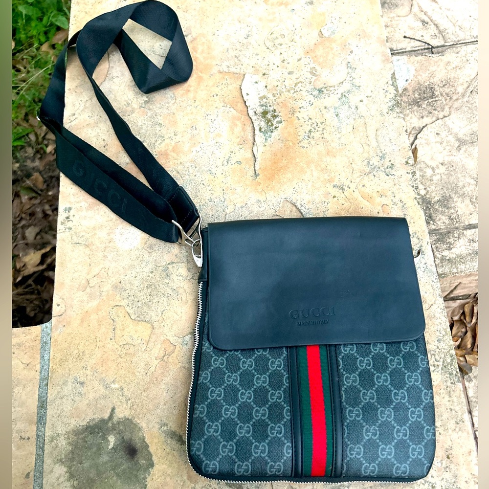 Gucci Crossbody